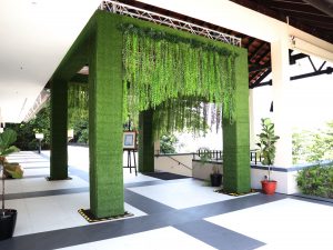 Sofitel-Green-Wall1